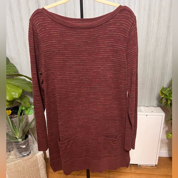 $$$ Jeanne Pierre Women Sweater - Picture 2 of 4